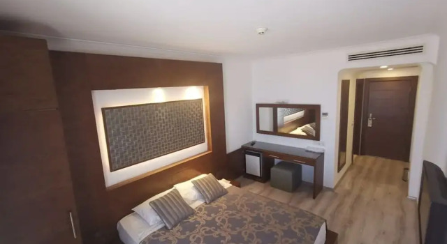 Номер Deluxe Small Beach Hotel