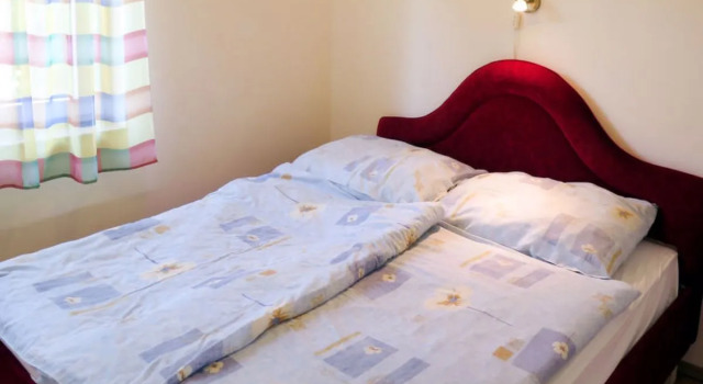 János (FOD140), Prenota Hotel Balatonmáriafürdő 