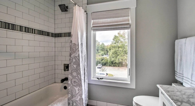 Вилла Pet-Friendly Villa with Balcony in Bluffton!