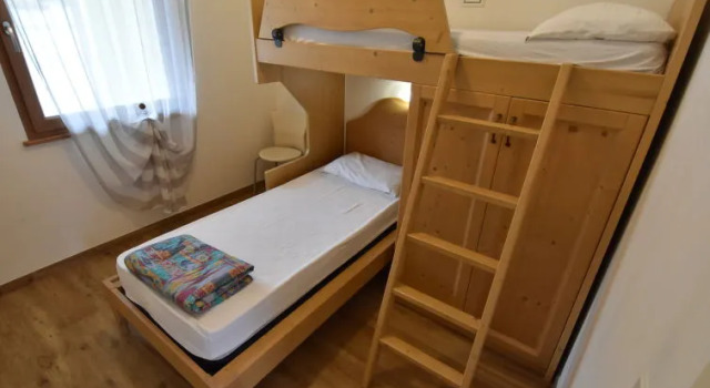 Apartment Comfort-2 by Interhome, Buchen Sie Ferienwohnung Idro 