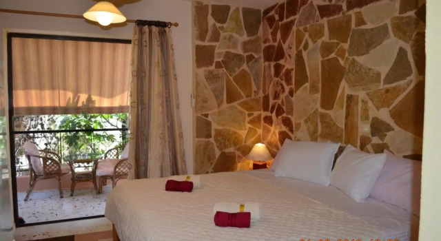 Апартаменты Deluxe Apartments Zoumperi