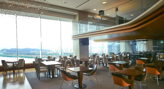 Двухместный клубный номер Deluxe с видом на горы Grand Walkerhill Seoul