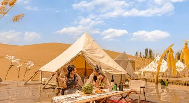 Dunhuang Dreammaker Windy Desert Wild Luxury Star Watching Camp, Book Hotel Jiuquan Gansu