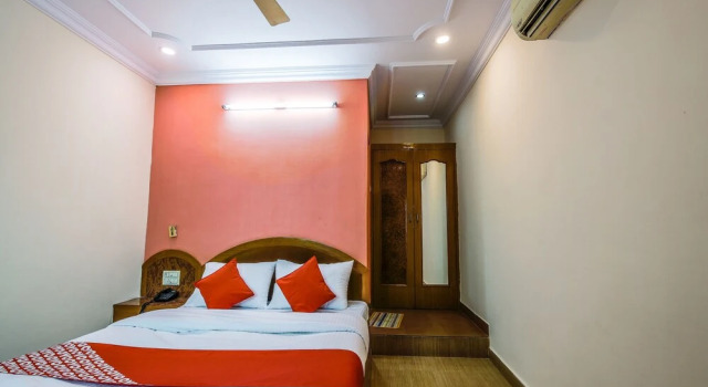 OYO 13935 Hotel Shree Celebration, Забронировать Отель Отели штата Раджастхана 3 звезды, 3*
