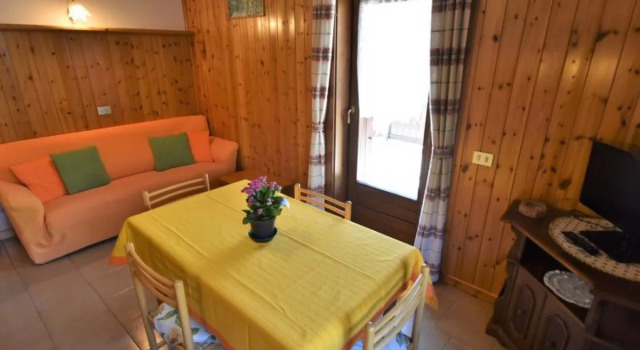 Casa Crapena 12078