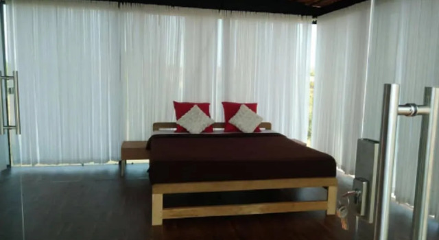 Om Namaste, Rezerwuj Hotel Hotele i noclegi w Pernem, Hotel