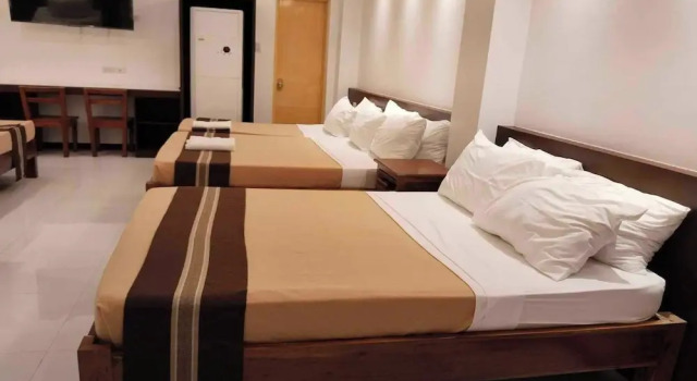 Семейный номер Standard Hotel Lapira Vigan