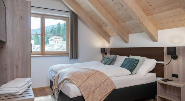 Detached Chalet w Combi Sauna, Near Ski Lift, Haus Liene, Rezerwuj Chalet Wille w Schladming - Dachstein, Willa