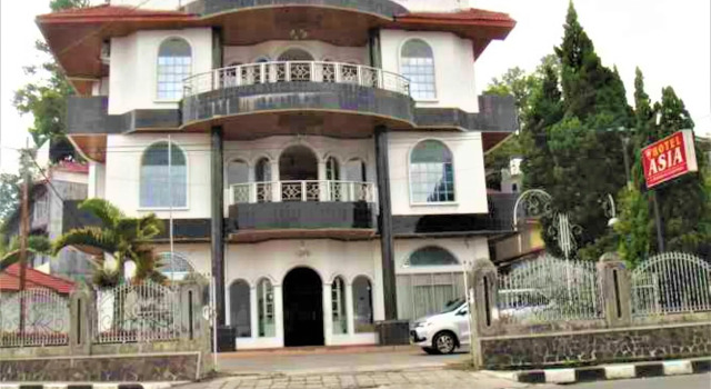 Hotel Asia, Rezerwuj Hotel Bukittinggi Sumatra