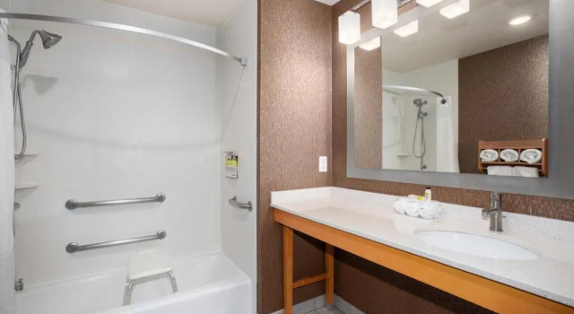 Номер Standard Holiday Inn Express Monterey - Cannery Row by IHG