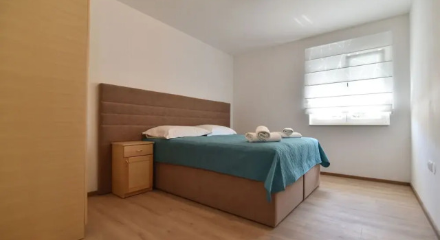 Apartments"Nika" with private pool, Забронировать Апартаменты/квартира Отели Сукошан с парковкой, Парковка