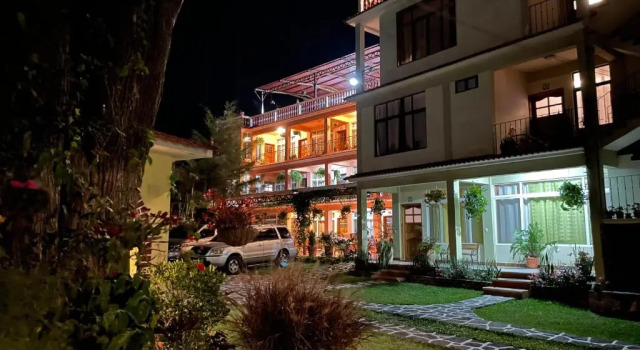 Jabel Tinamit Hotel & Villas, Rezerwuj Hotel Panajachel 