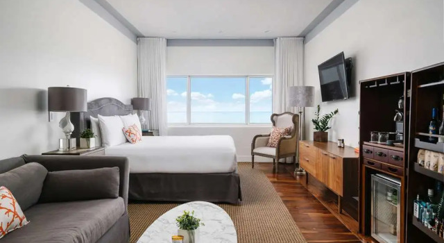 Двухместный номер Deluxe oceanfront Nautilus Sonesta Miami Beach