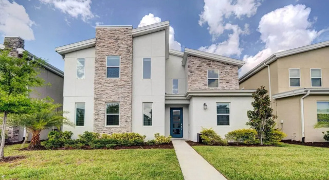Resort Getaway w/ Home Theater: 7 Mi to Disney!, Rezerwuj Ośrodek wypoczynkowy Kissimmee Kissimmee