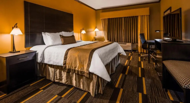 Номер Standard Best Western Plus Emerald Inn & Suites