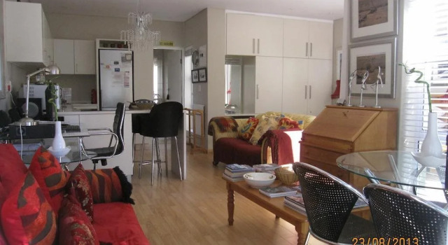 Navona Constantia Guest Cottage, Забронировать Гостевой дом Гостевые дома Константия, рядом с Constantia Village, Гостевой дом