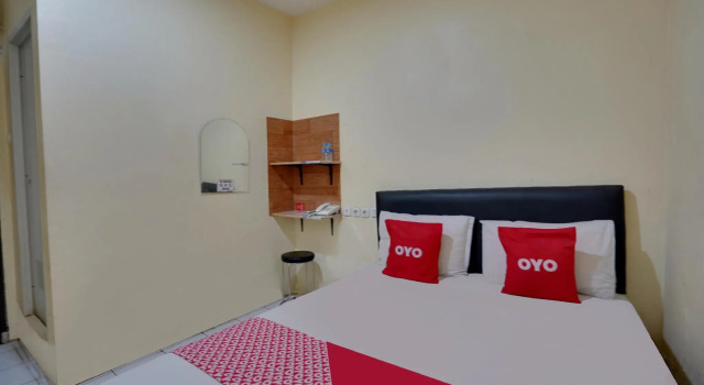 Camera Standard OYO 91035 De Ritz Residence