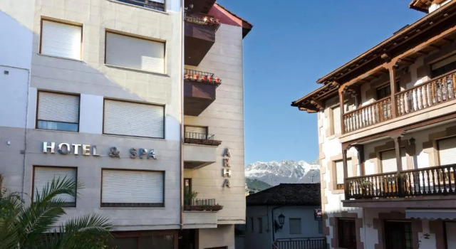 Hotel Arha Potes & Spa, Book Ferieresort Resorthoteller i Liébana, Ferieresort