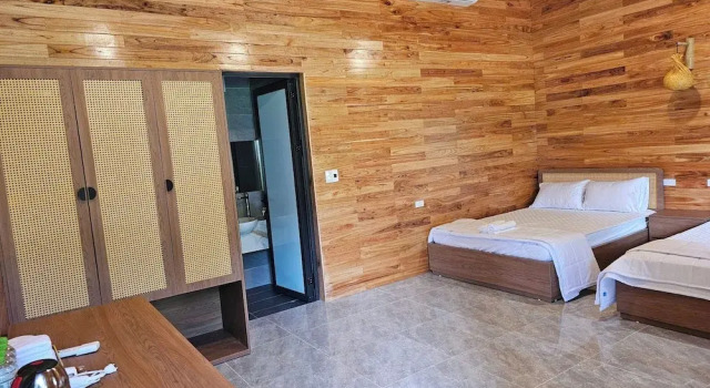An Riverside Ecolodge