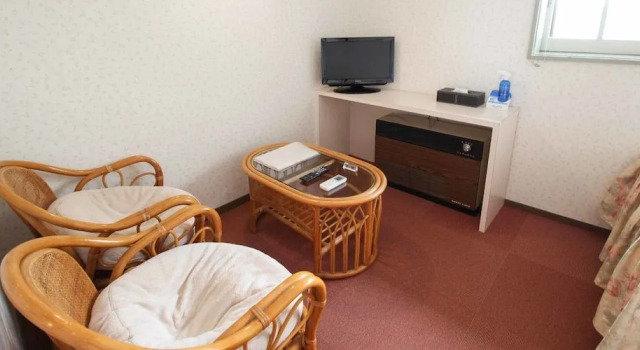 Pension Vent Vert, Забронировать Отель Кусацу Gunma, рядом с Лыжный курорт Кусацу Онсэн