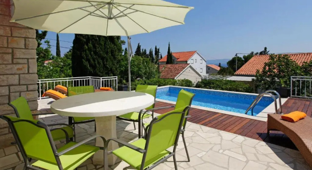 Вилла с 2 комнатами Vacation Home Villa Oleandra