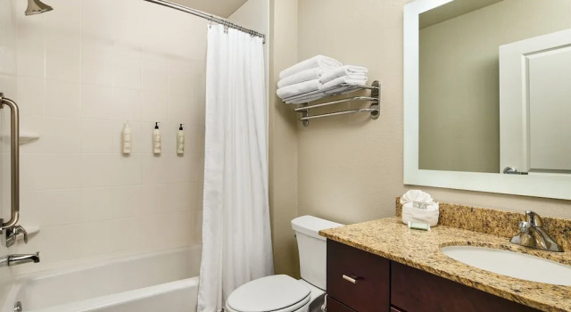 Люкс TownePlace Suites by Marriott Garden City