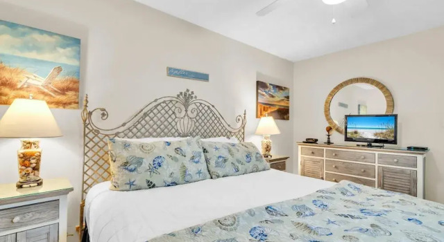 Beachside Villas 613