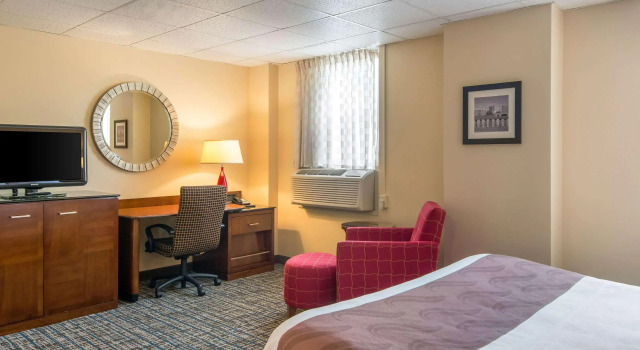 Quality Inn & Suites Virginia MN, 预订 酒店 Virginia 明尼苏达州