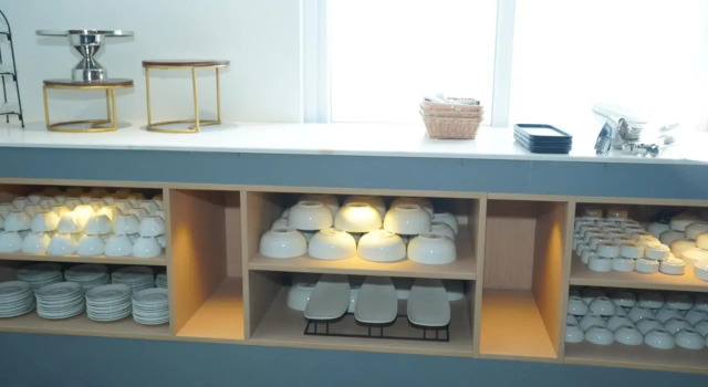 Hotel Kyzen HiTech City- Your Zenly Stay