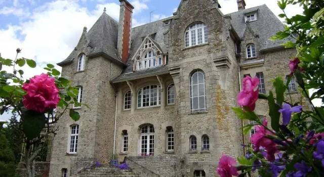 Domaine de Beauregard, Rezerwuj Hotel  