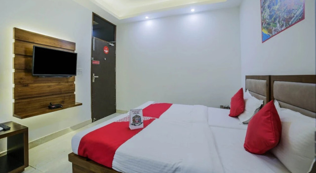 Super Hotel O Gurgaon Old Town, Забронировать Отель Бизнес-отели Гургаон, 4* 5*