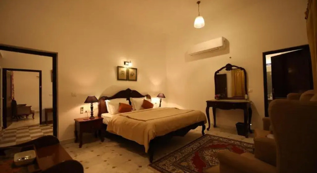 Номер Superior Roop Niwas Kothi Hotel
