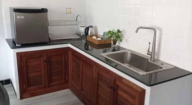 Трёхместный люкс JJ City Centre Suites