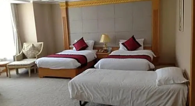Номер Deluxe Riverview Hotel
