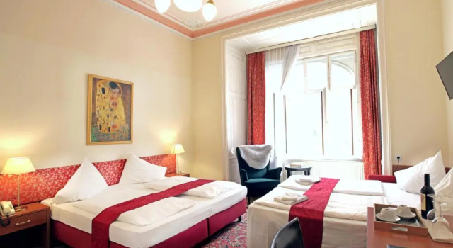 Четырёхместный номер Standard HPA Hotel Andreas