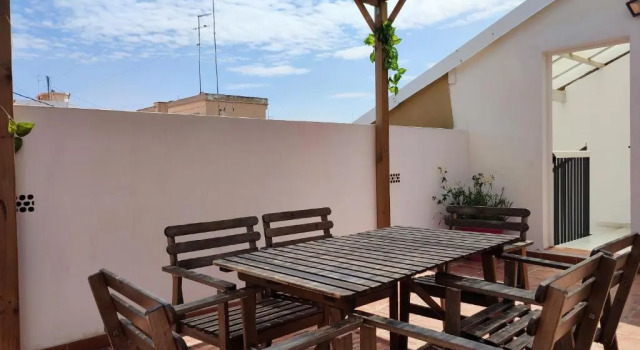 Апартаменты с 2 комнатами Flats Friends Torres Quart