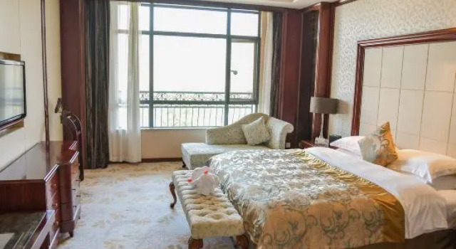 Люкс Deluxe Yixing Bamboo International Convention Centre