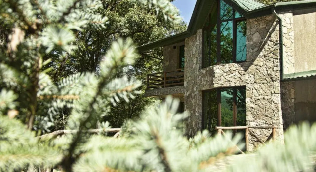 Dilijan Villa 12, Varaa Villa Mökit kohteessa Tavush region, Mökki