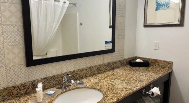 Двухместный номер Standard Country Inn & Suites by Radisson, Owatonna, MN