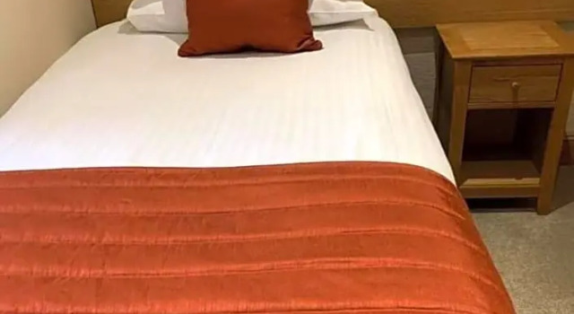 Номер Standard Victoria Hotel
