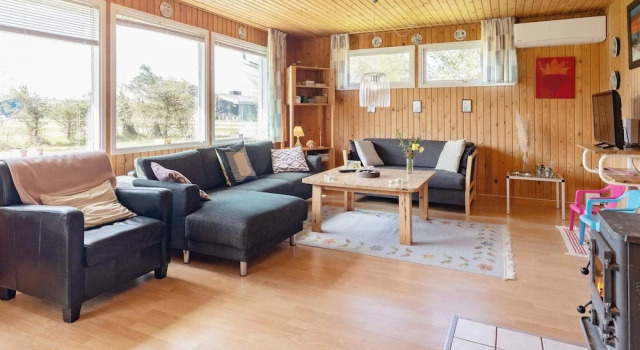 Коттедж Secluded Holiday Home in Jutland near Beach
