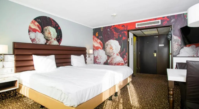 Двухместный номер Standard с видом на город Golden Tulip Hotel Central