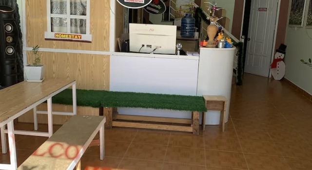 Friendly Homestay - Hostel, Book Hostel / Vandrerhjem Da Lat Lam Dong
