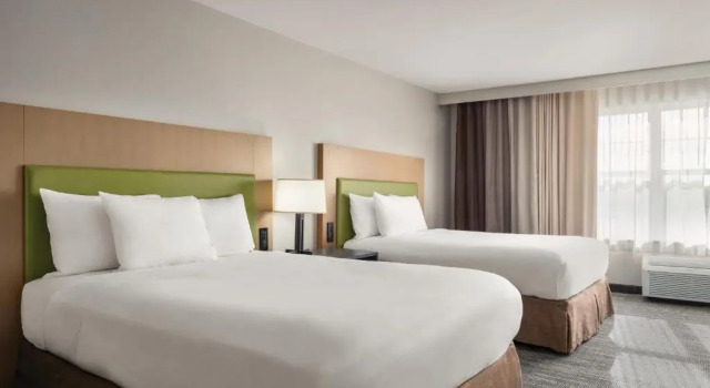 Четырёхместный номер Standard Country Inn & Suites by Radisson, Dubuque, IA
