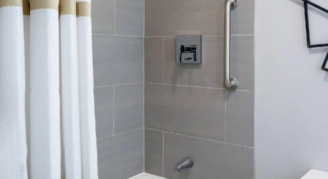 Двухместный номер Standard Marriott Greensboro Downtown