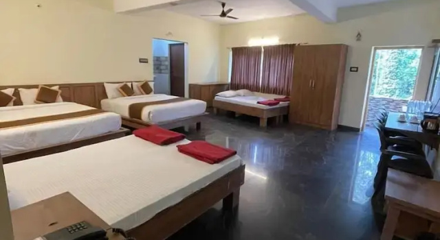 Семейный номер Standard MS Lotus Resorts Inn