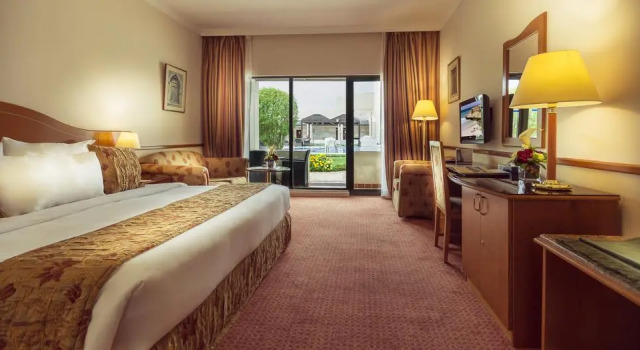 Одноместный номер Standard Golden Tulip Nizwa Hotel