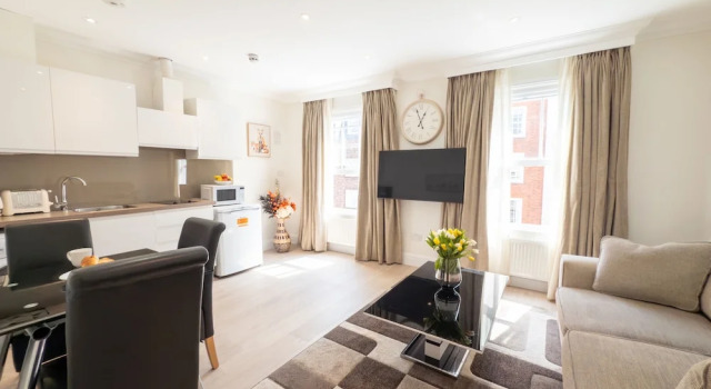 Семейные апартаменты с видом на город Marylebone Executive Apartments