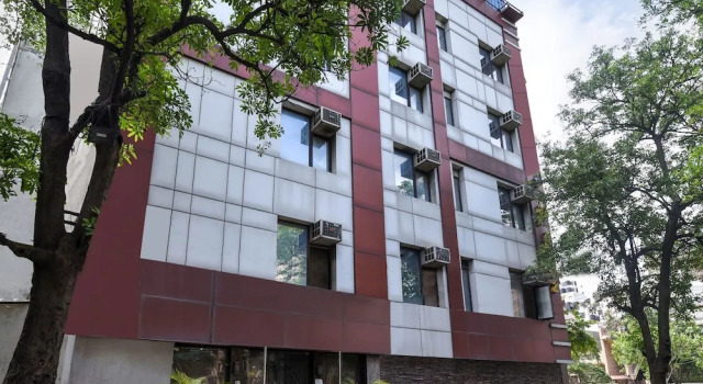 OYO 6467 Kochar Plaza, Забронировать Отель Отели Нью-Дели с завтраком, Завтраки