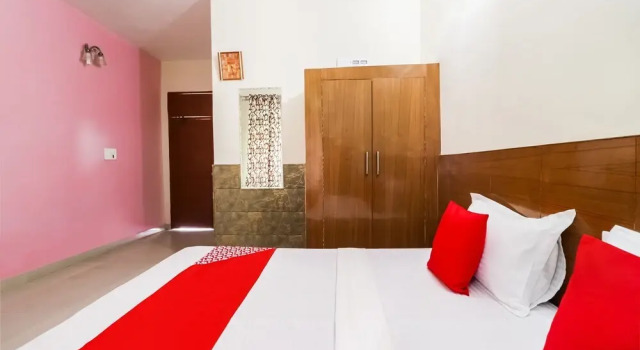 Dreamway by OYO Rooms, Varaa Hotelli Hotellit Chandigarh Region aamiaisella, Aamiainen